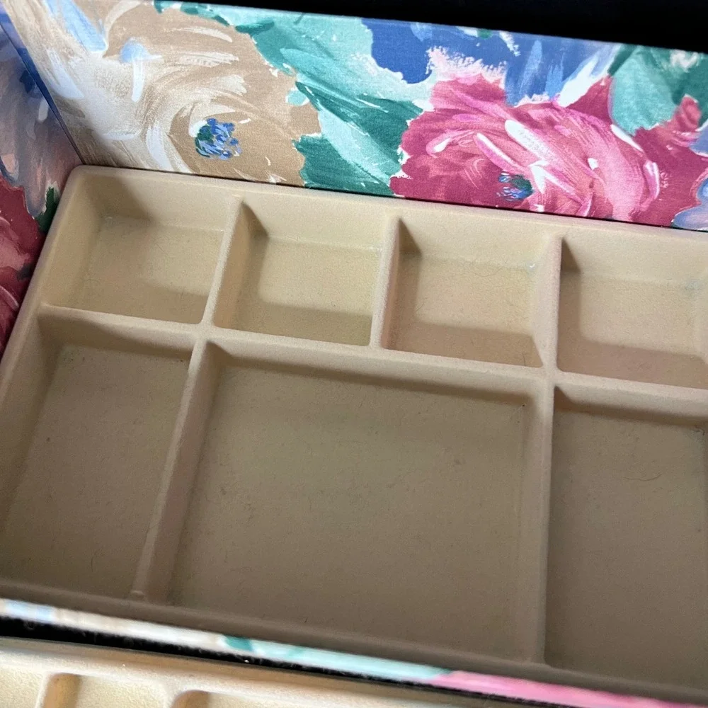 Vintage Floral Fabric Covered Jewelry Box \ Cottagecore Grandma